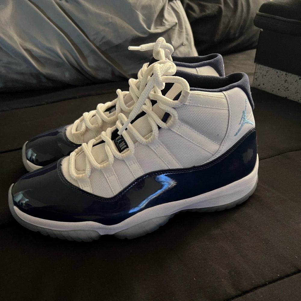 Jordan 11s